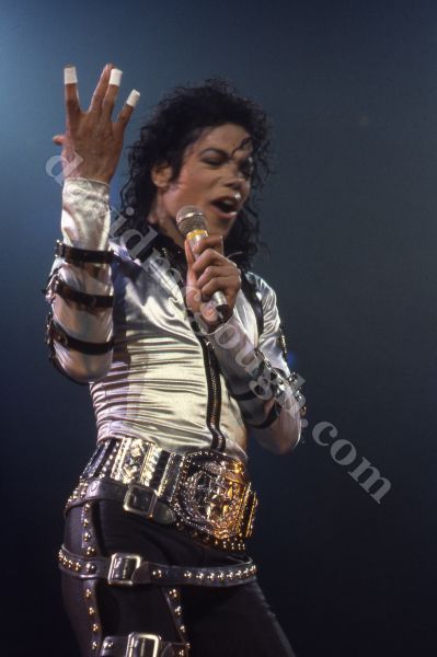 Michael Jackson 1988 LA.jpg